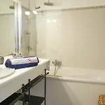 Cap Hermes-2 By Interhome
