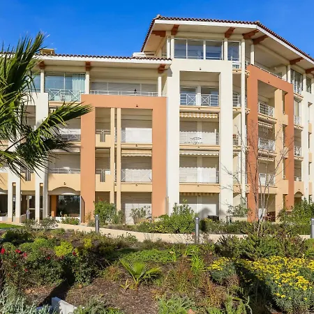 Cap Hermes-2 By Interhome *