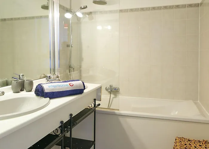 Cap Hermes-2 By Interhome